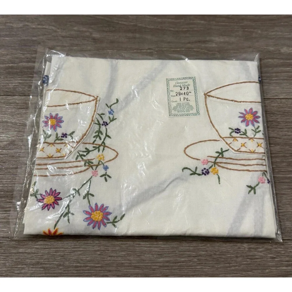 Vintage Handmade Embroidered Teacup Tea Time Apron